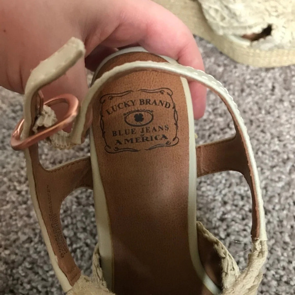Lucky Brand Nude Lace Wedges - Picture 2 of 6